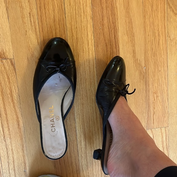 Chanel Mules / Heeled Flats 39.5 - Picture 7 of 7